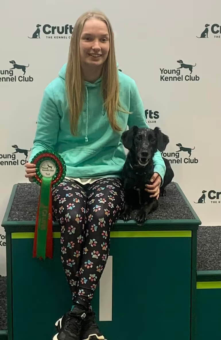 Mariann Wins at Crufts